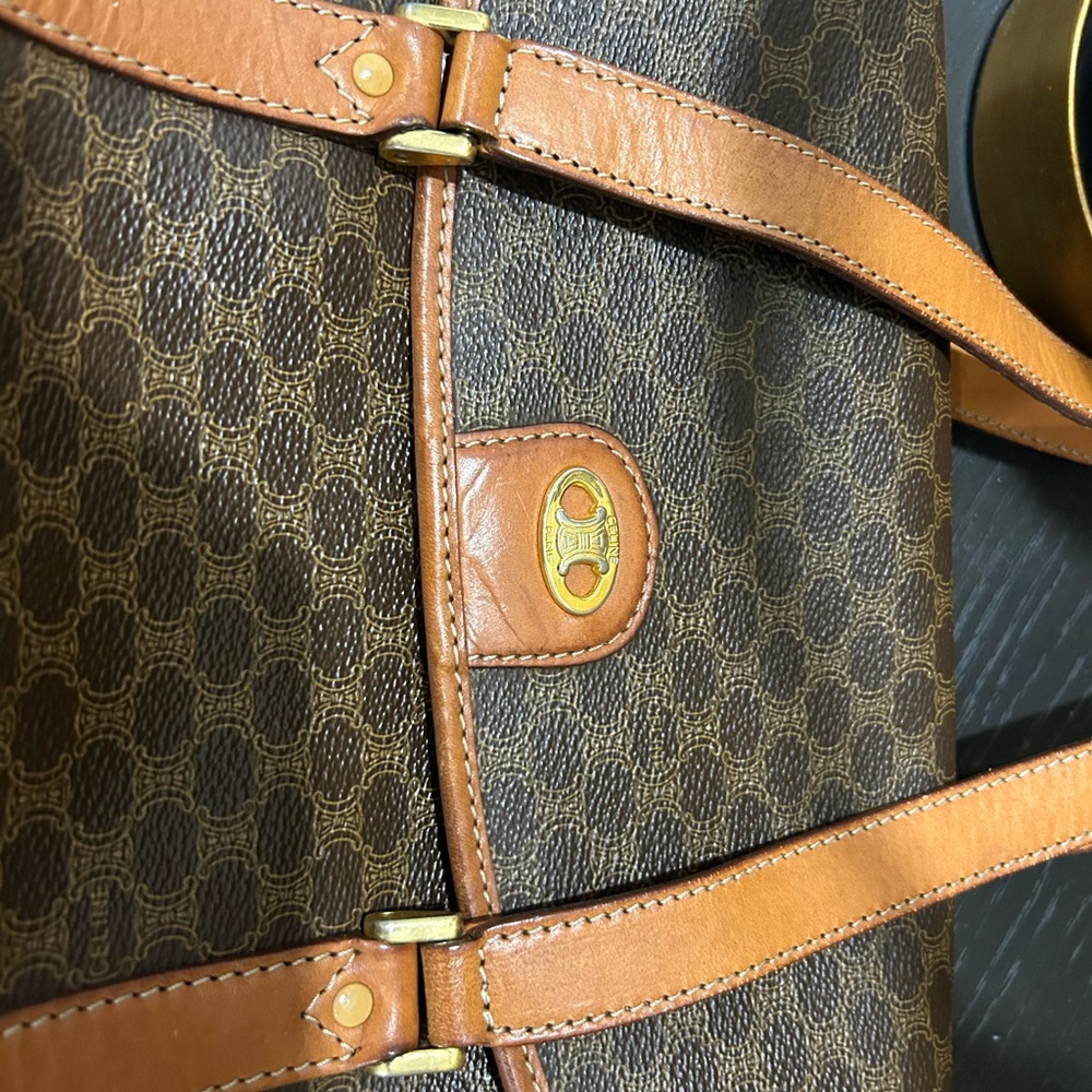 Authentic vintage Celine Triomphe Macadam handbag - Picture 6 of 15